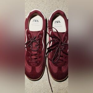 Zara burgundy faux suede sneakers with 2 lace options.